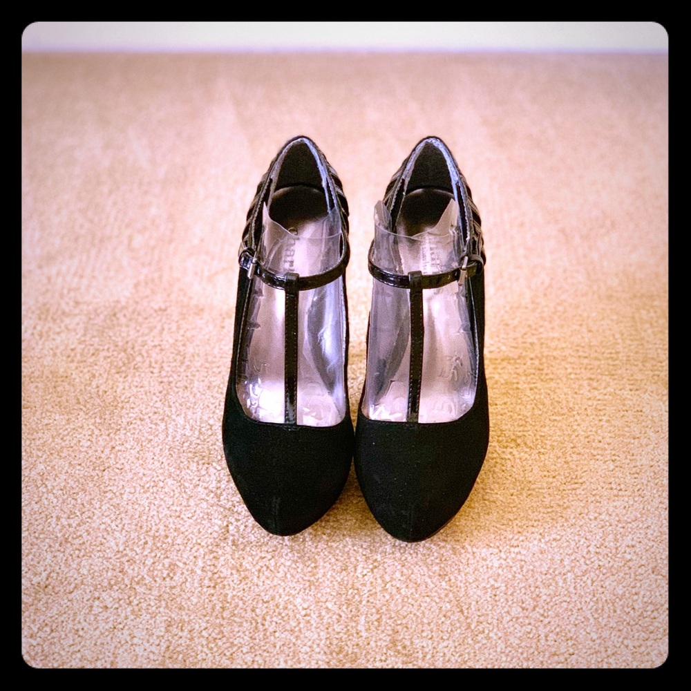 Black Suede Heels. Evening Wear.  5”.
